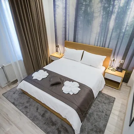 فندق Regal 4*
