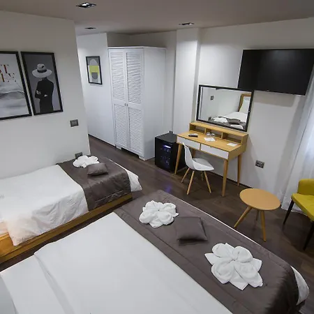 Regal Hotel 4*